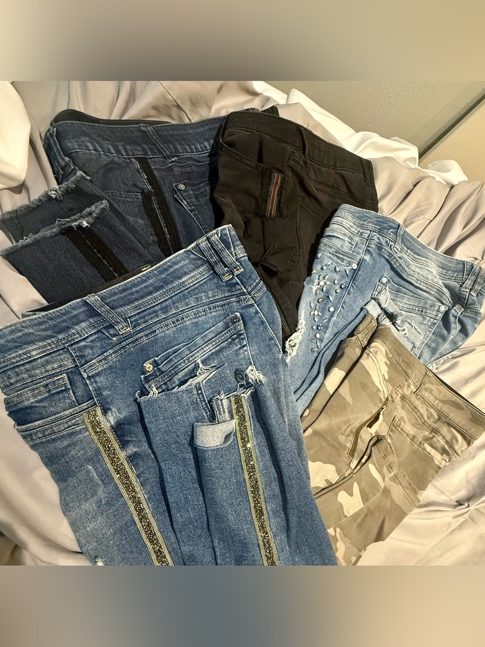😎Lot 5 Democracy Ab solution technology EUC LN denim jeans black camo beads HTF